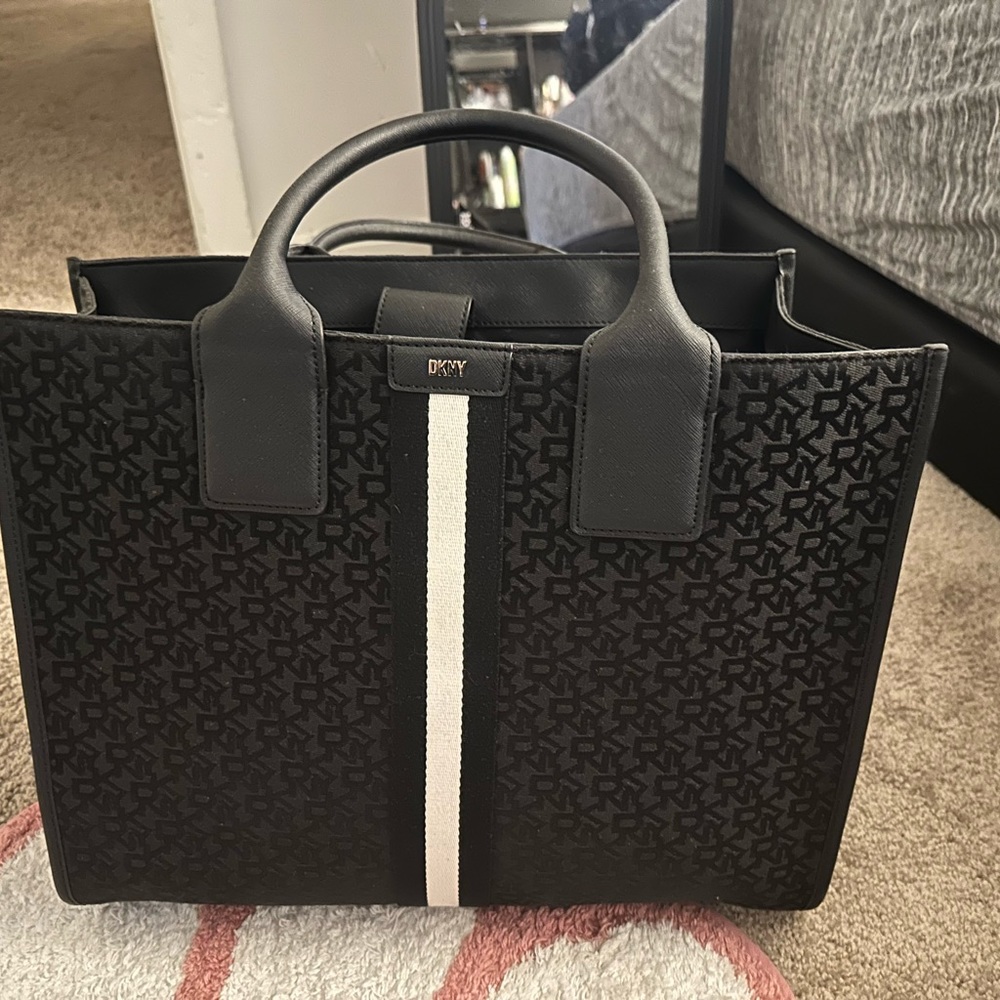 DKNY book tote